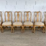 6 chaises roccoco et sa table à rallonges
