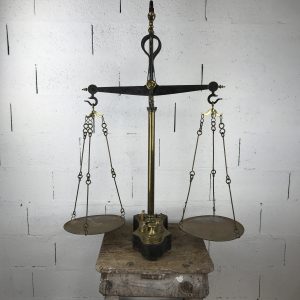 Complete cast iron and brass scale