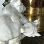 Sculpture en plâtre Deux oursons qui jouent