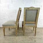 Paire de chaises en bois sculpté- Suède